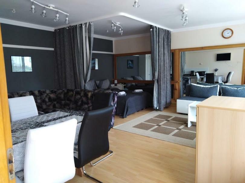 Respect Apartament Heviz Exterior foto